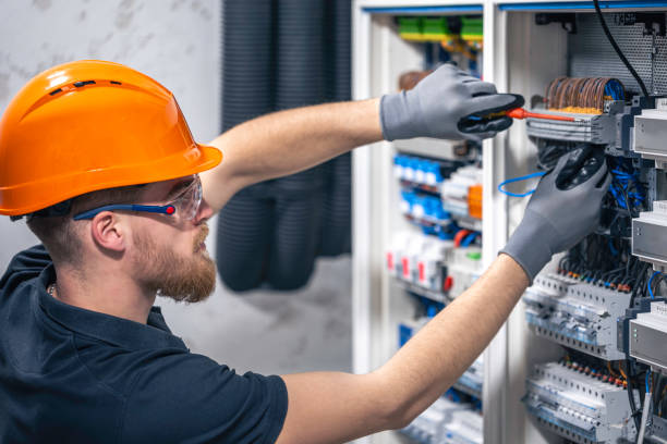 Best 24-Hour Electrician  in Dunes City, OR